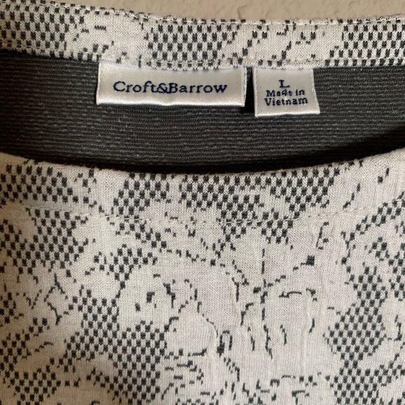 Croft & Barrow 3/4 sleeve with a cuff. Size L. - Picture 4 of 11